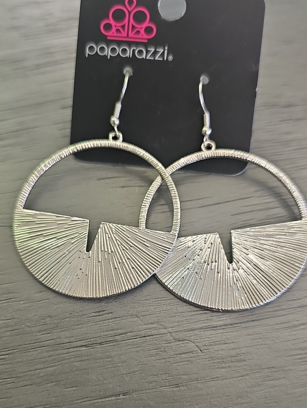 paparazzi Silver Radiant Textured Circle Drop Earrings